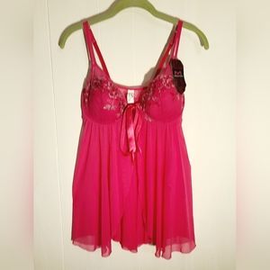NWT Maidenform Lace Babydoll Lingerie 34D w/attached Thong panties